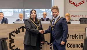 A picture Mayor Councillor Ian Preece and Deputy Mayor  Councillor Eileen Callear at the council’s Annual General Meeting.