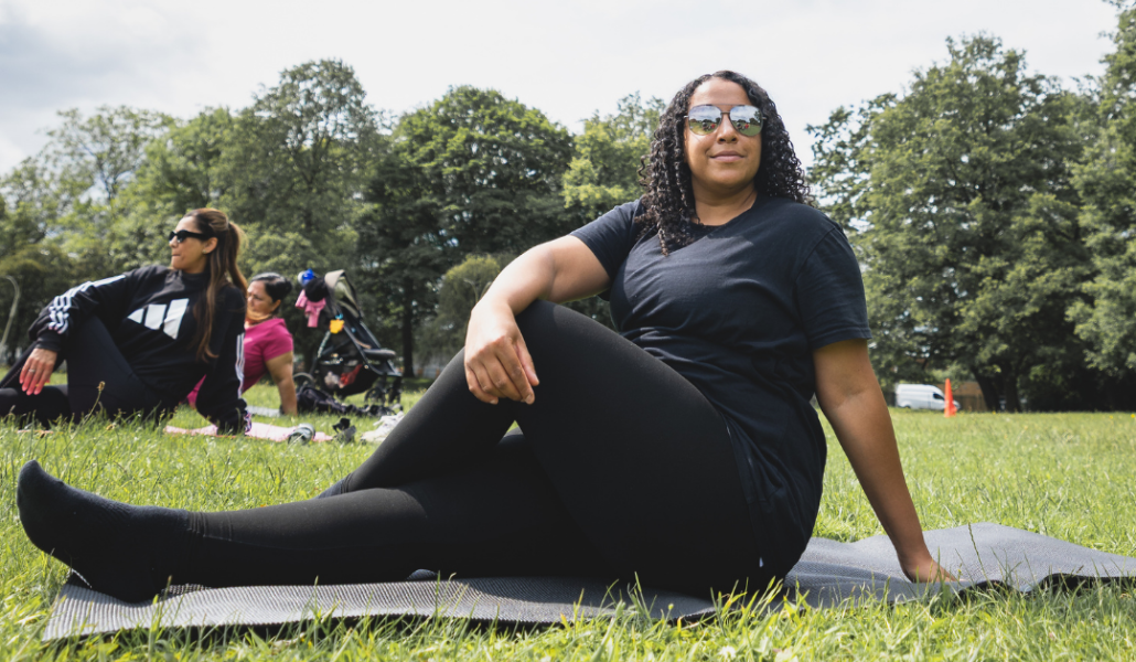 Popular free outdoor Park Yoga classes return to Bowring Park, Telford.