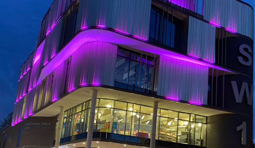 SW1 lit purple